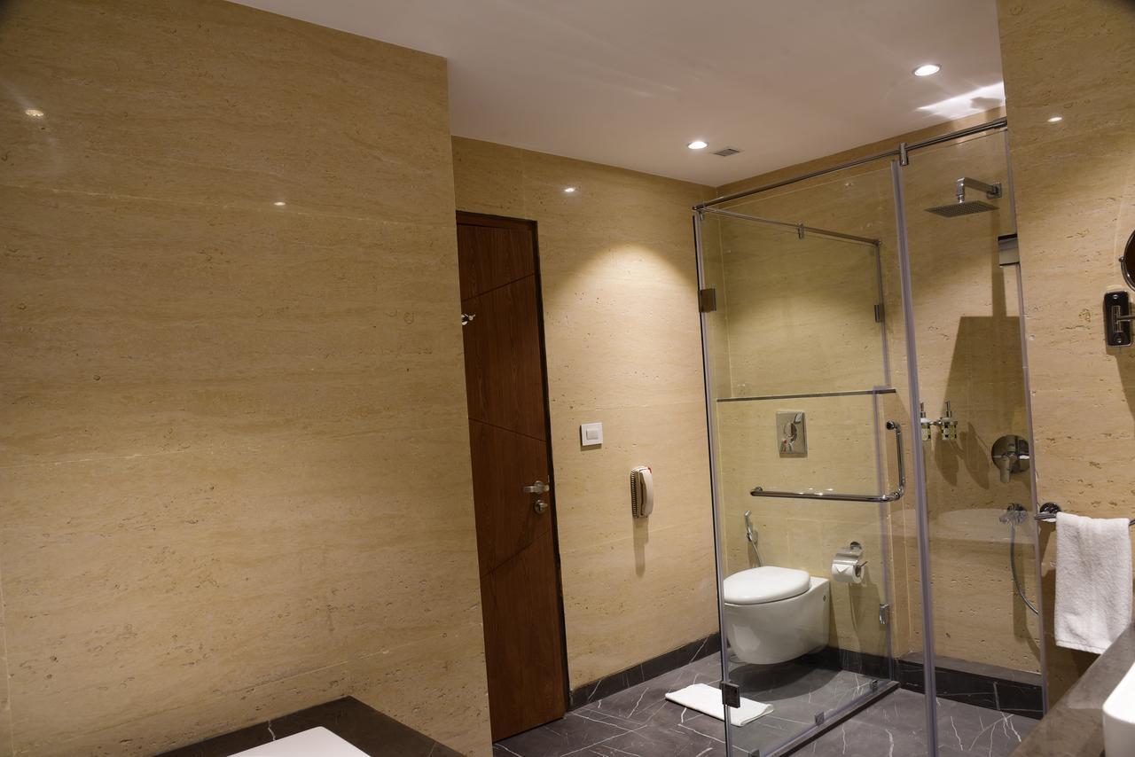 Lemon Tree Hotel Siliguri Dış mekan fotoğraf
